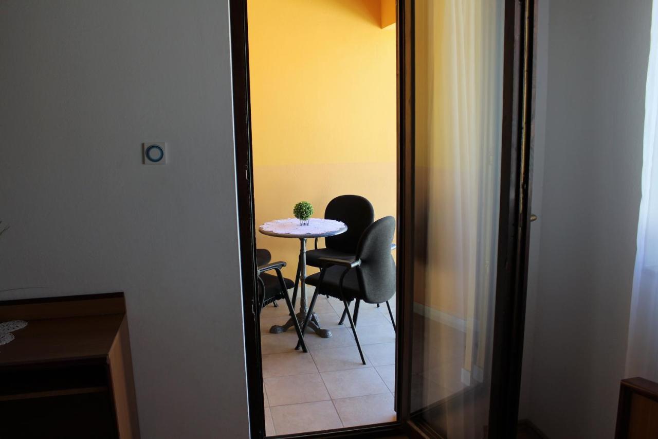 Benten Apartment Drvenik (Split-Dalmatia)