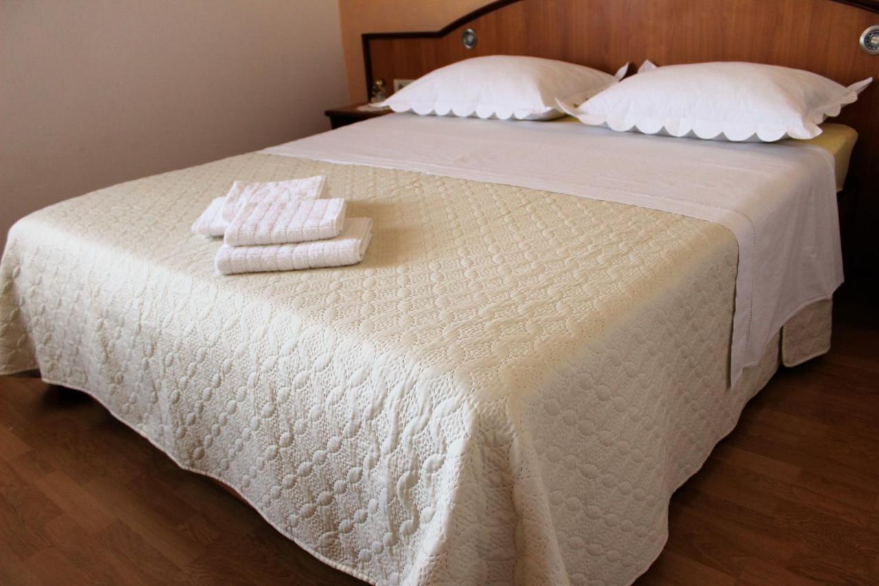 Apartment Benten Drvenik (Split-Dalmatia)