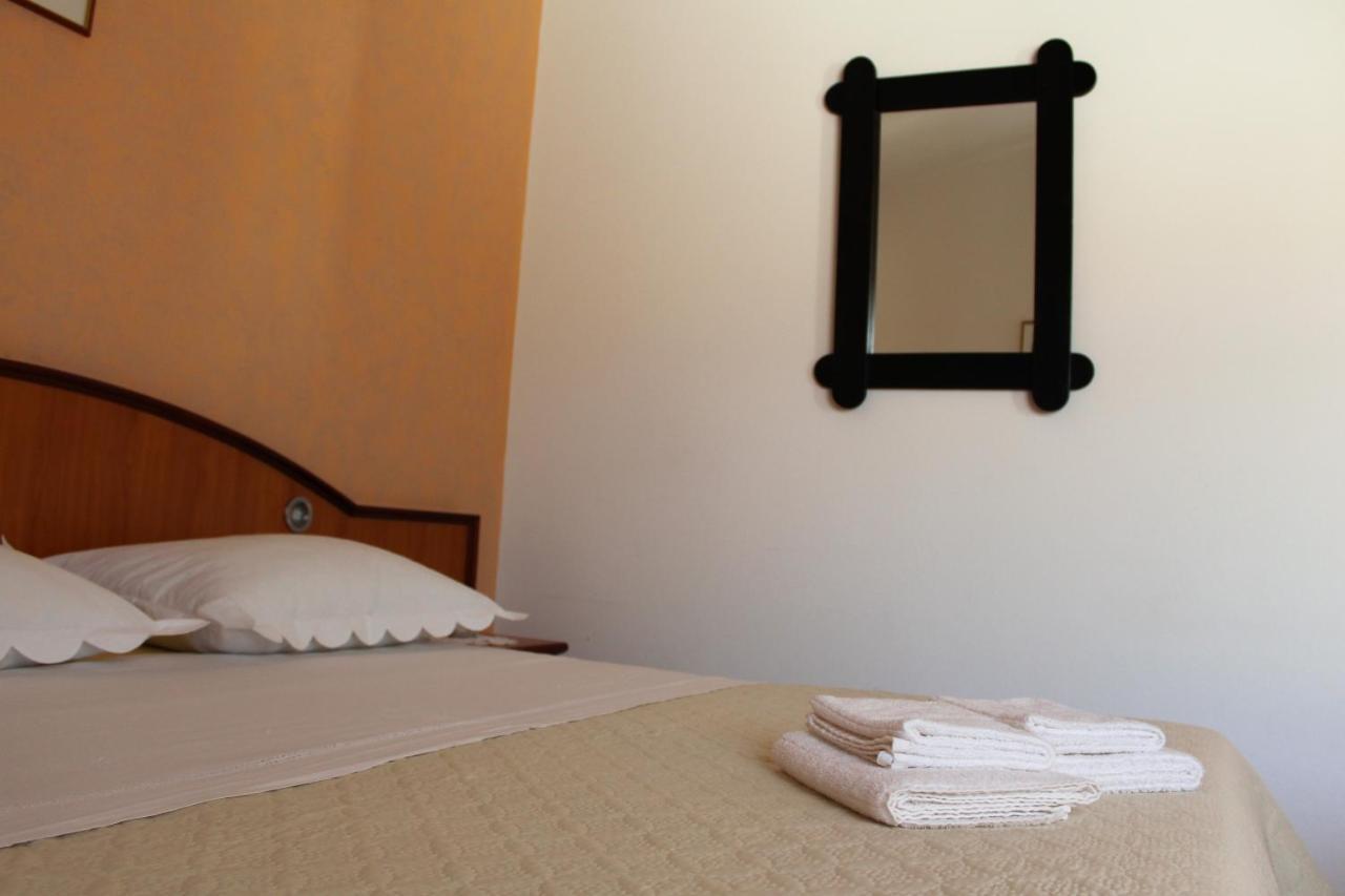Apartment Benten Drvenik (Split-Dalmatia)