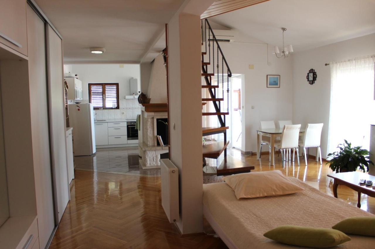 Benten Apartment *